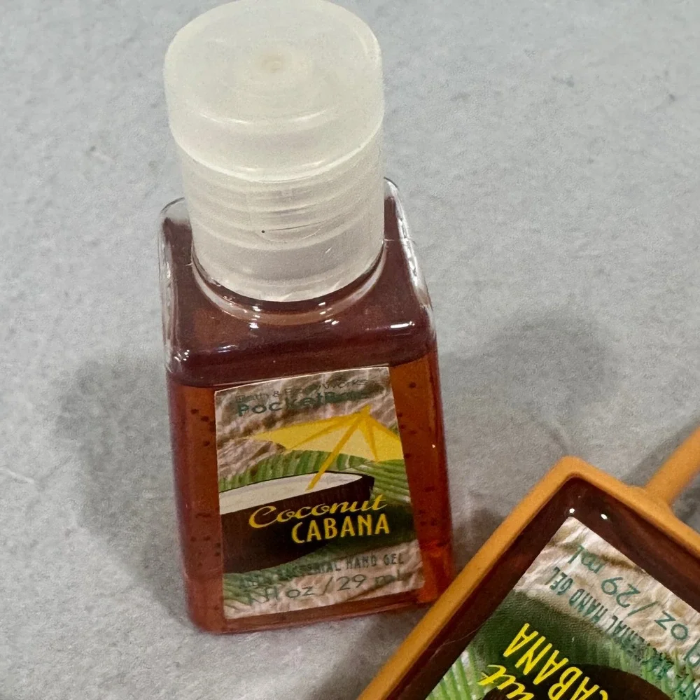 Bath & Body Works Hand Sanitizer Coconut Cabana 1oz Set of 2 with Holder Orange